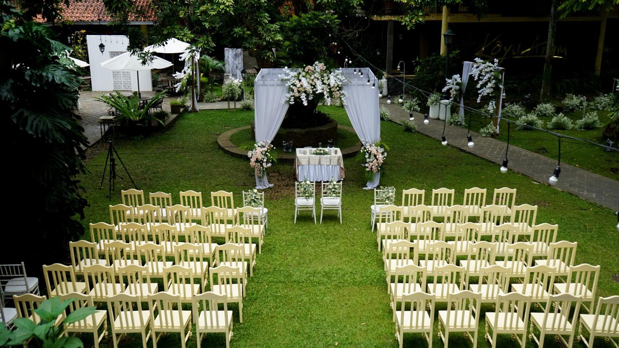 Kayu Arum Resort Salatiga Exterior photo